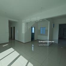 Havana Beach Bare unit nearby Airport 2 carparks Brand new unit 