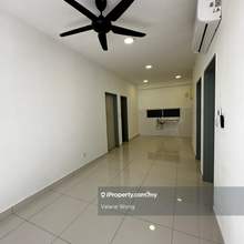 3r3b 2cp! partial furnished below market rate, best for investement!