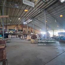 Huge Warehouse at Demak For Rent 