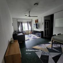 Bayview Court, 1st floor, renovated and partly furnished