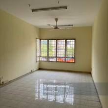 1st floor, corner unit, quiet, near school, shops and MRT