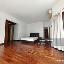 Well maintained high flr Fully Furnished unit 