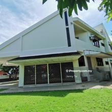 Double Storey Banglow house Taman Klebang Besar