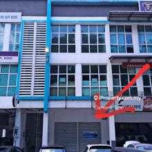 Shop-office for Rent