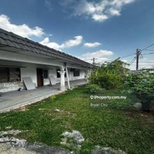Corner, 40 x 80, Taman paramount,seksyen 20, 1 Storey, LRT walking