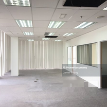 Walking Distance LRT KTM Subang Few unit on Hand. Call Me for Viewing