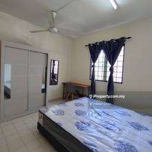 Flora Damansara Damansara Perdana PJ F/F Master Room For Rent