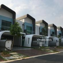 Partial furnished superlink house, very good condition
