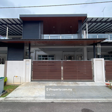Parkland @ Taman Kluang Perdana (Gated & Guarded hse for rent)