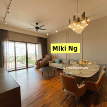 Straits Residences Seaview Luxury Condo , Tanjung Tokong  