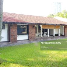 Semi detached house 