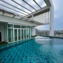 Private Rooftop Pool With Entertainment Room