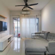 Well kept unit partly furnished 2 car park