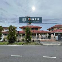 Well Maintained Double Storey Detached at Pujut 7c