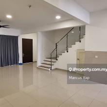 3 sty link house for Rent