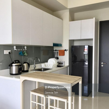 Third Avenue for rent, good condition