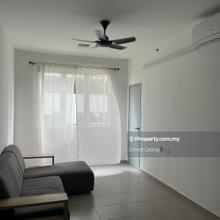 Fully furnished 1b1r tangerine suites @ klia sepang - 1200 only!