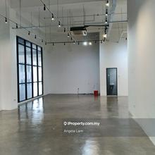 Emporis Retail Shop lift with Aircond Petaling Jaya Kota Damansara
