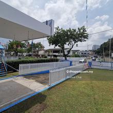 Double Storey Semi D For Sale at Greenlane. 
