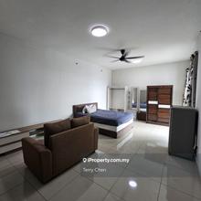 Apartment Univ 360 condo UPM Serdang for rent studio fully furnish Mrt