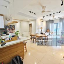 Mid Floor with KL View Renovated 2 Carpark