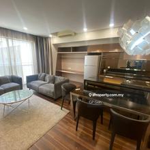 Verve suite 2r2b 1carpark fully furnish sale