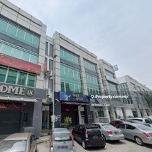 Shop Office. Bandar Puteri LRT Station. Good buy unit.