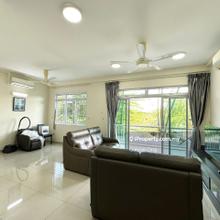 Super cheap 2 Bed with balcony fairway suites
