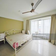 Fully Furnished, Gated & Guarded, Prime Location, Good Condition