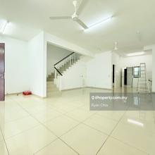 Partially Furnished 5 Room Setia Utama 2 Setia Alam