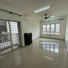 Come With Fridge and Washing Machine. Ready To Move In. Key On Hand