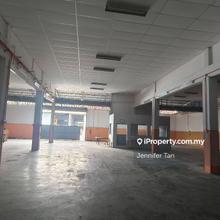 Bukit Kemuning 1.5 storey link factory for sale