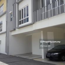 Hevea Kemensah is a peaceful and serene low density gated community.