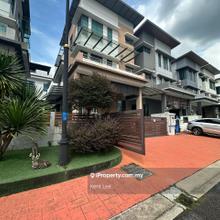 2.5 storey Semi D fully renovated Shah Alam house for sale