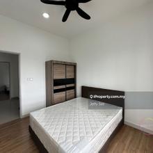 Very New Low Floor Furnished Berkeley Uptown Residence For Rent!