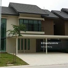 Bayou Creek @ Leisure farm /  2 storey semi-D