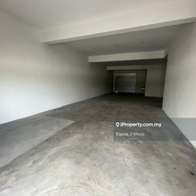 Triana Tropicana Aman 2sty shop 24x70 nice location 1.xxm nego