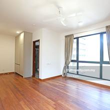Modern high-floor unit with golf course view