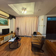 Well maintained unit