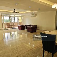 Prime USJ 6 Gem: 5 Bedrooms Luxury Home, 2500sf, Rm3,600 Rent