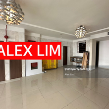 6 Storey Office Building Georgetown with Lift For Rent !!