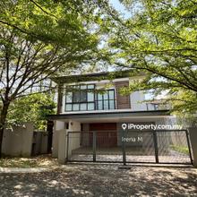 Luxurious Corner Lot Bungalow in Seputeh Gardens