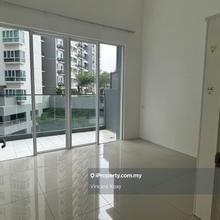Quaywest Condo Garden Unit For Rent, Bayan Lepas