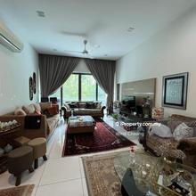 Limited unit Upper Floor