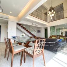 Penthouse & Freehold. Low density with KL City view highest floor.