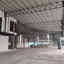 Cluster Factory Corner Lot With Big Empty Land