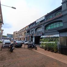 Tabuan Height commercial centre - 3 storey 