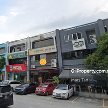 Freehold / Hot Area / 22 x 80 (4 Storey Shop) Bandar Menjalara ,Kepong