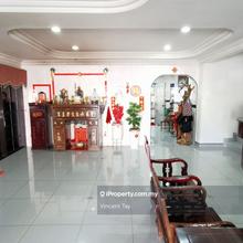 Double Storey Corner Lot Bungalow for Sale