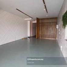 KL Traders Square Office For Rent
